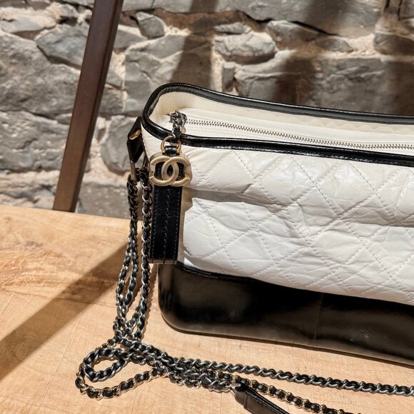 Chanel Ivory Black Lambskin Medium Gabrielle Hobo Bag - Picture 3 of 14